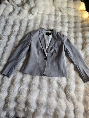 Banana Republic Women's Light grey Blazer Size 0 Petite